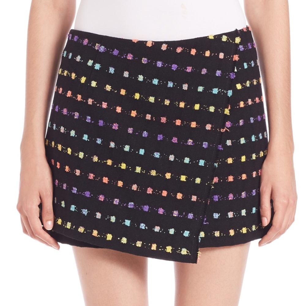 Diane Von Furstenburg Austyn black multicolor wool wrap miniskirt Sz 4